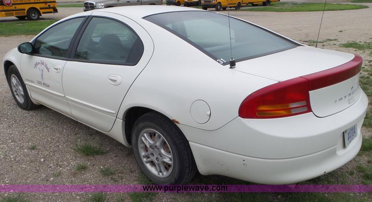 image for item CC9919 1999 Dodge Intrepid