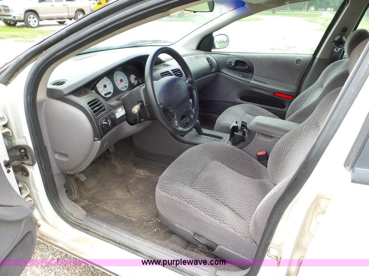 image for item CC9919 1999 Dodge Intrepid