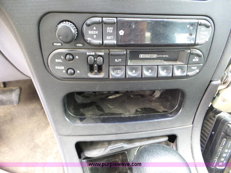 image for item CC9919 1999 Dodge Intrepid