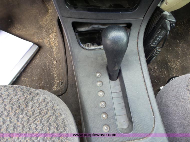 image for item CC9919 1999 Dodge Intrepid