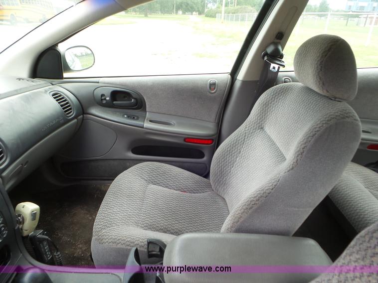 image for item CC9919 1999 Dodge Intrepid