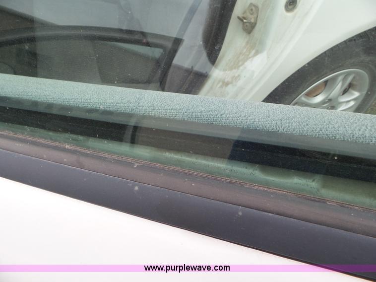 image for item CC9919 1999 Dodge Intrepid