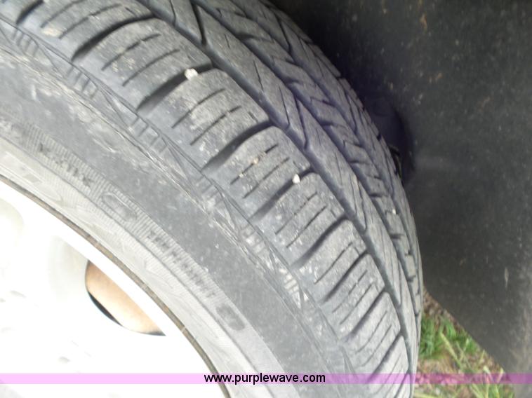 image for item CC9919 1999 Dodge Intrepid