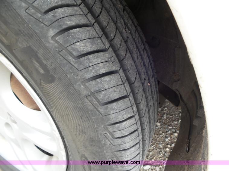 image for item CC9919 1999 Dodge Intrepid