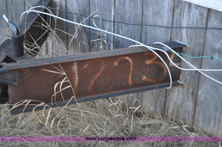 image for item G7241 1998 Pioneer manufactured home