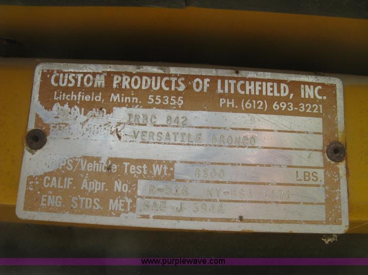 image for item J2771 Versatile Bronco wheel loader