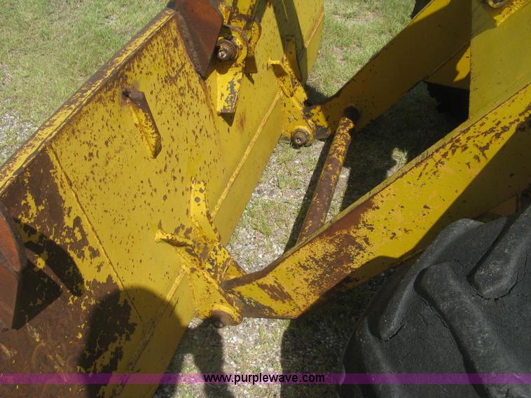 image for item J2771 Versatile Bronco wheel loader