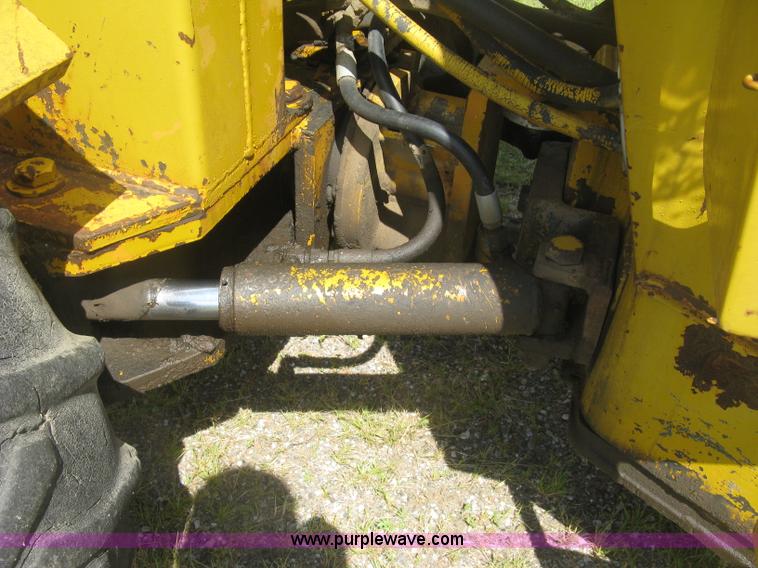 image for item J2771 Versatile Bronco wheel loader