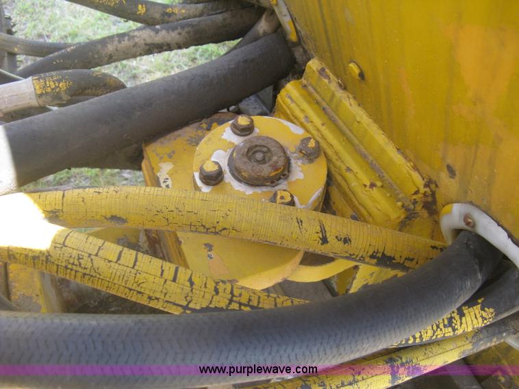 image for item J2771 Versatile Bronco wheel loader