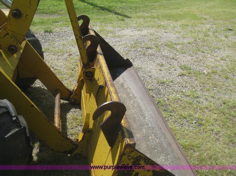 image for item J2771 Versatile Bronco wheel loader