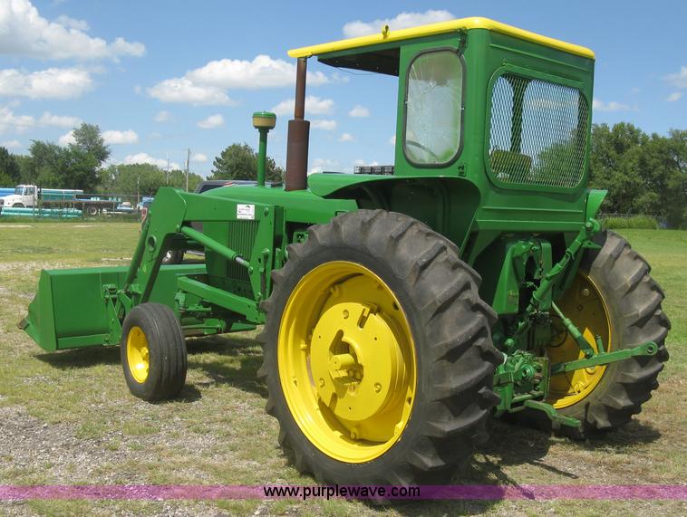 image for item J2772 John Deere 3010 tractor