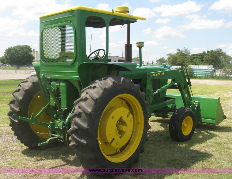 image for item J2772 John Deere 3010 tractor