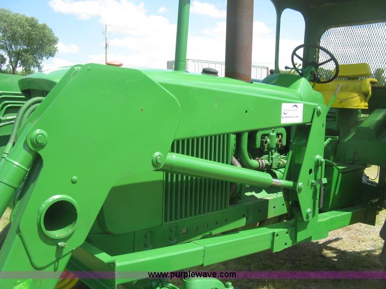 image for item J2772 John Deere 3010 tractor