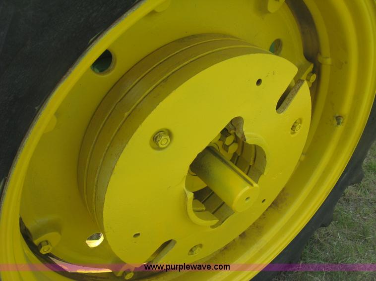 image for item J2772 John Deere 3010 tractor