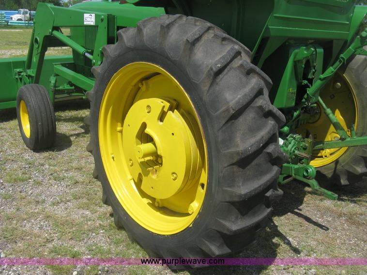 image for item J2772 John Deere 3010 tractor