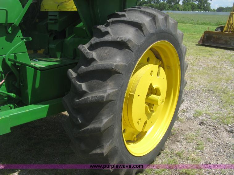image for item J2772 John Deere 3010 tractor