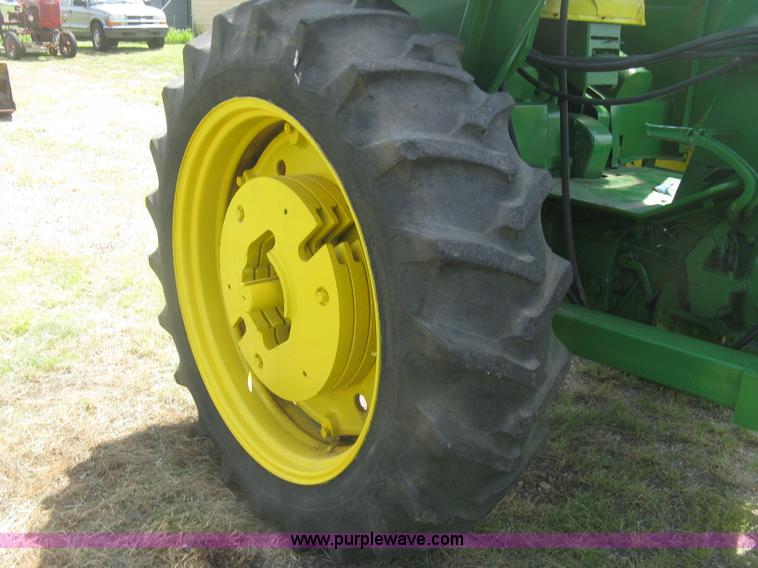 image for item J2772 John Deere 3010 tractor