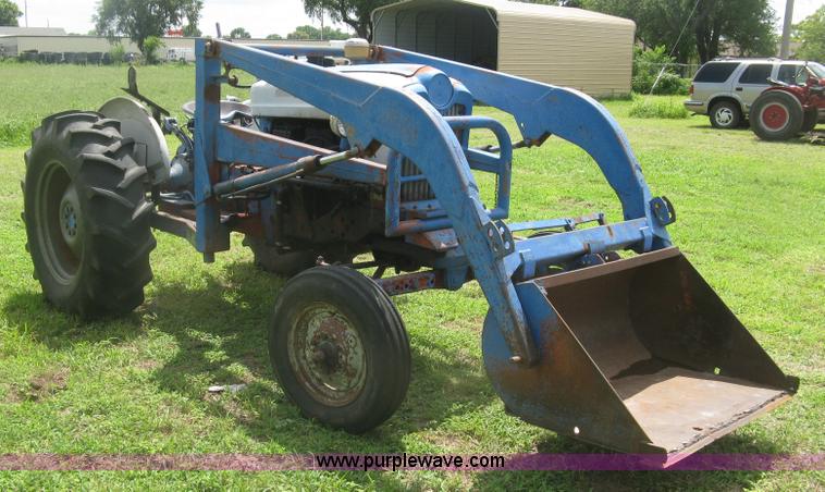 image for item J2773 Ford 901 Powermaster tractor