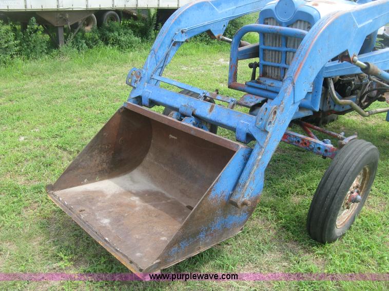 image for item J2773 Ford 901 Powermaster tractor