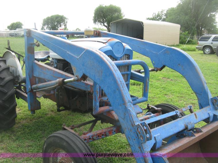 image for item J2773 Ford 901 Powermaster tractor