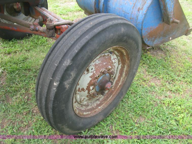 image for item J2773 Ford 901 Powermaster tractor