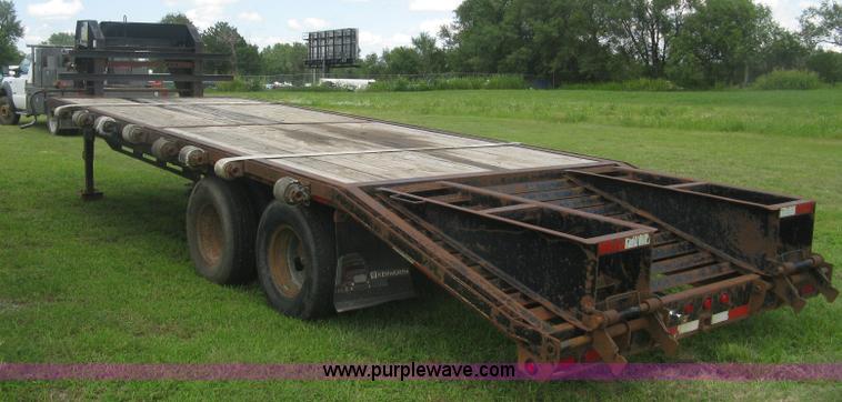 image for item J2775 2003 Parker Performance equipment trailer