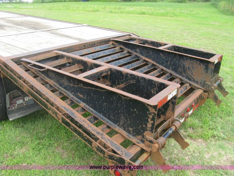 image for item J2775 2003 Parker Performance equipment trailer