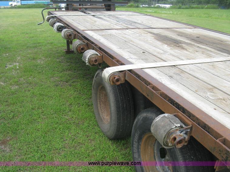 image for item J2775 2003 Parker Performance equipment trailer