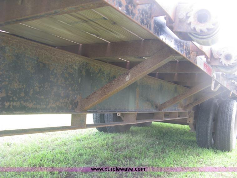 image for item J2775 2003 Parker Performance equipment trailer