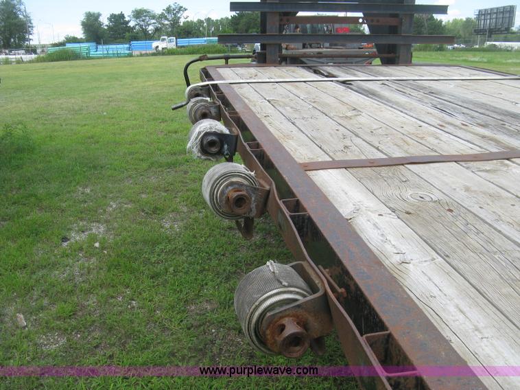 image for item J2775 2003 Parker Performance equipment trailer