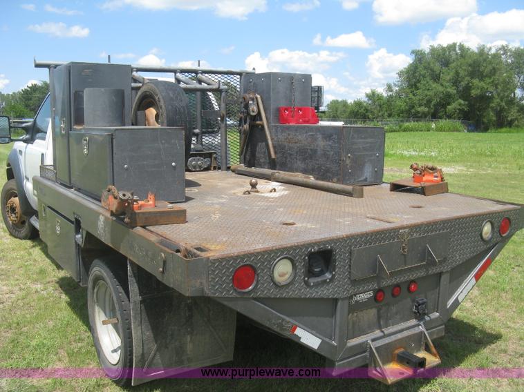 image for item J2776 2007 Ford F450 Super Duty XL flatbed truck