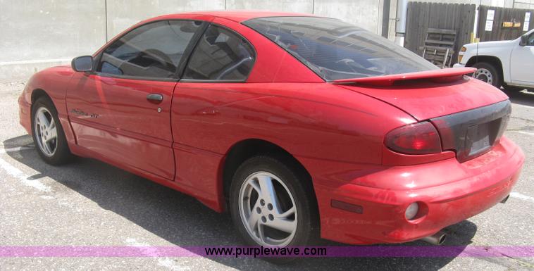image for item J2777 2001 Pontiac Sunfire GT