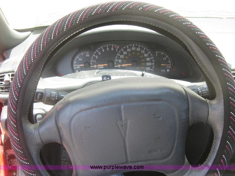 image for item J2777 2001 Pontiac Sunfire GT