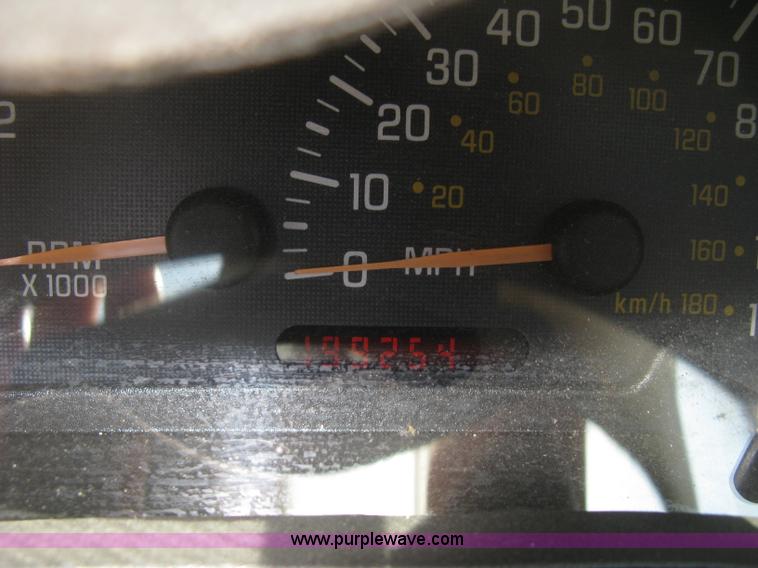 image for item J2777 2001 Pontiac Sunfire GT