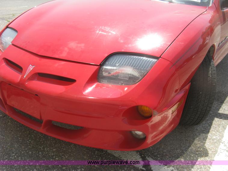 image for item J2777 2001 Pontiac Sunfire GT