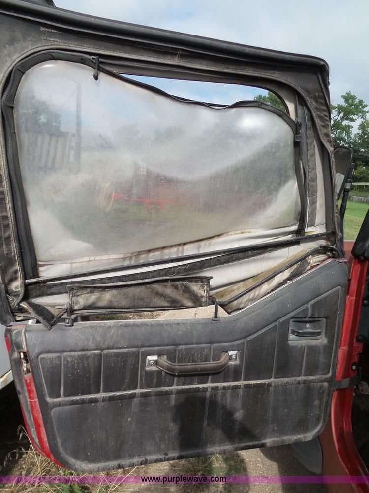 image for item J4040 1987 Jeep Wrangler SUV