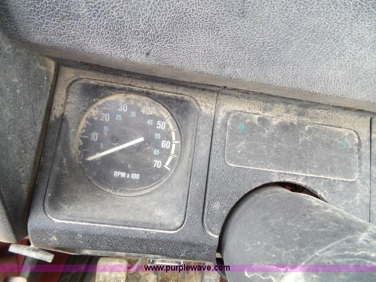 image for item J4040 1987 Jeep Wrangler SUV