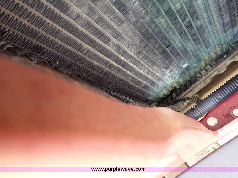 image for item J4040 1987 Jeep Wrangler SUV