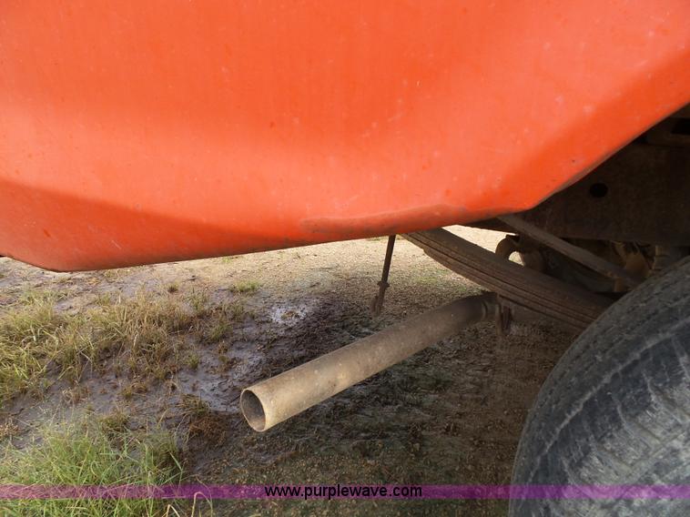 image for item J4042 1975 Ford F150 Custom pickup truck