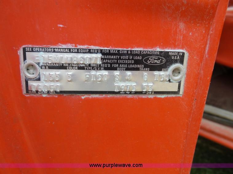 image for item J4042 1975 Ford F150 Custom pickup truck