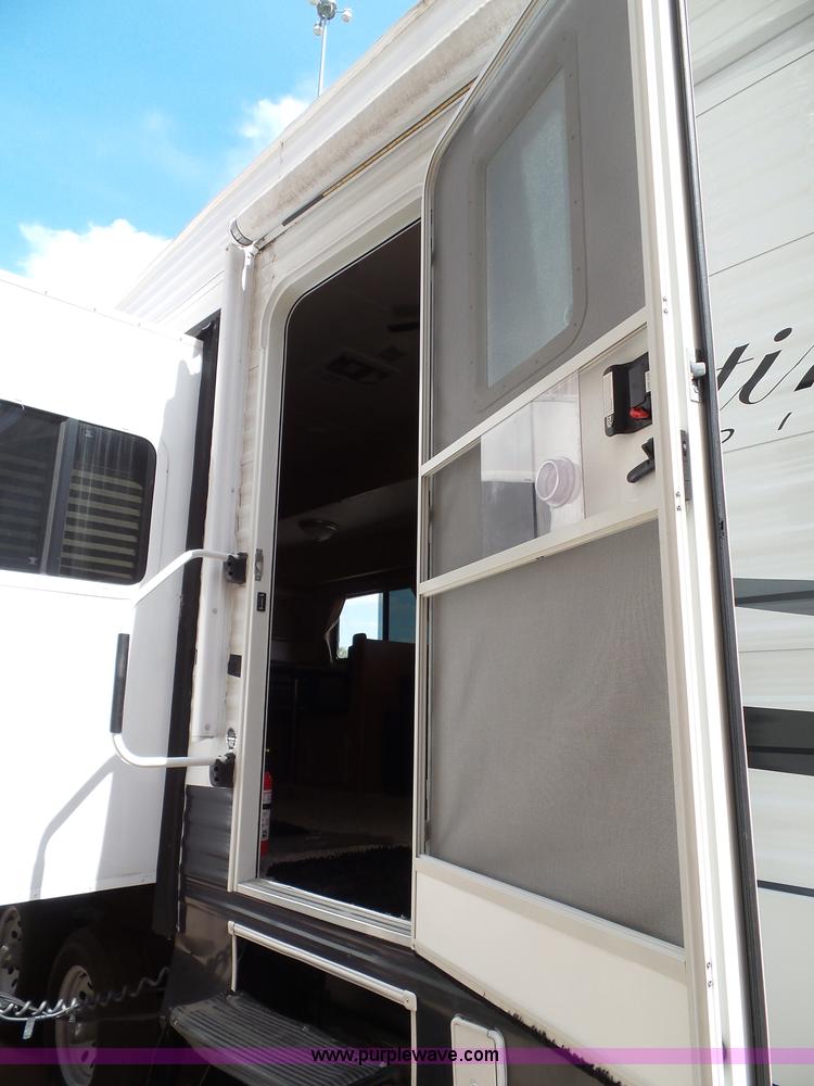 image for item J4833 2013 Monte Carlo Platinum Edition camper