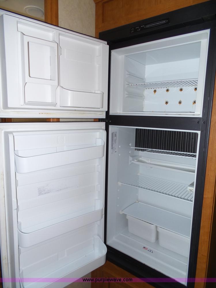 image for item J4833 2013 Monte Carlo Platinum Edition camper