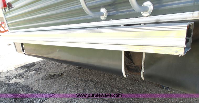 image for item J4833 2013 Monte Carlo Platinum Edition camper