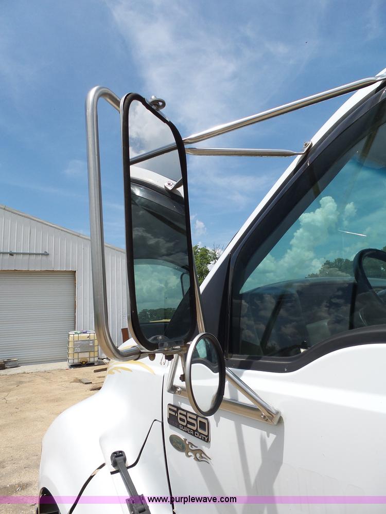 image for item K1184 2001 Ford F650 rollback truck