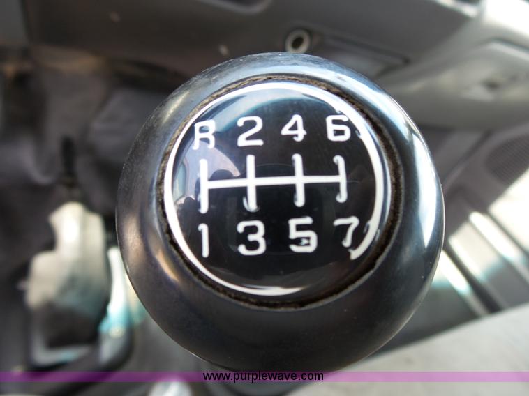 image for item K1184 2001 Ford F650 rollback truck