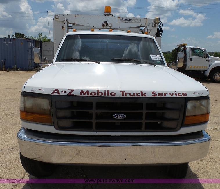 image for item K1185 1997 Ford F450 Super Duty service truck with crane