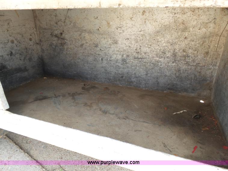 image for item K1185 1997 Ford F450 Super Duty service truck with crane