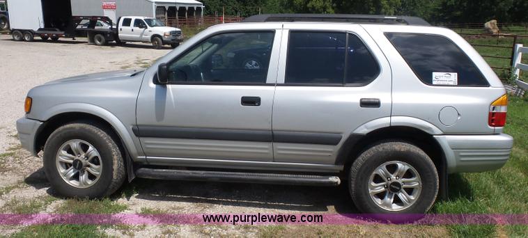image for item K1703 1998 Isuzu Rodeo