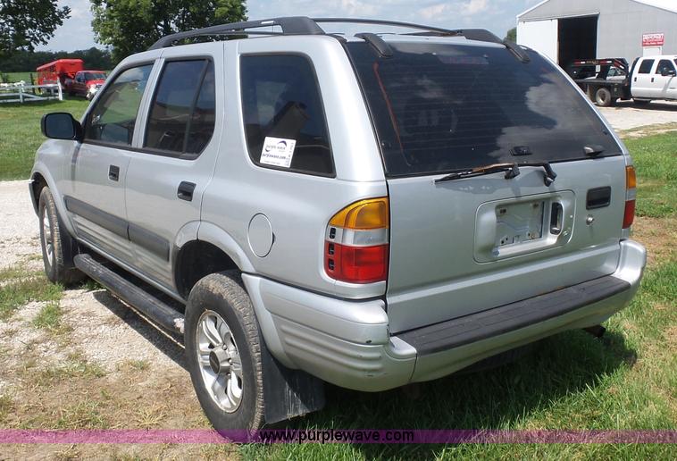 image for item K1703 1998 Isuzu Rodeo