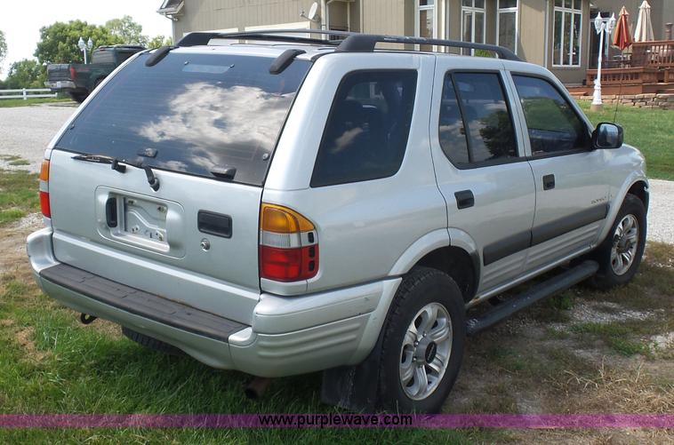 image for item K1703 1998 Isuzu Rodeo
